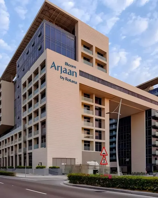 Bloom Arjaan Bloom Arjaan