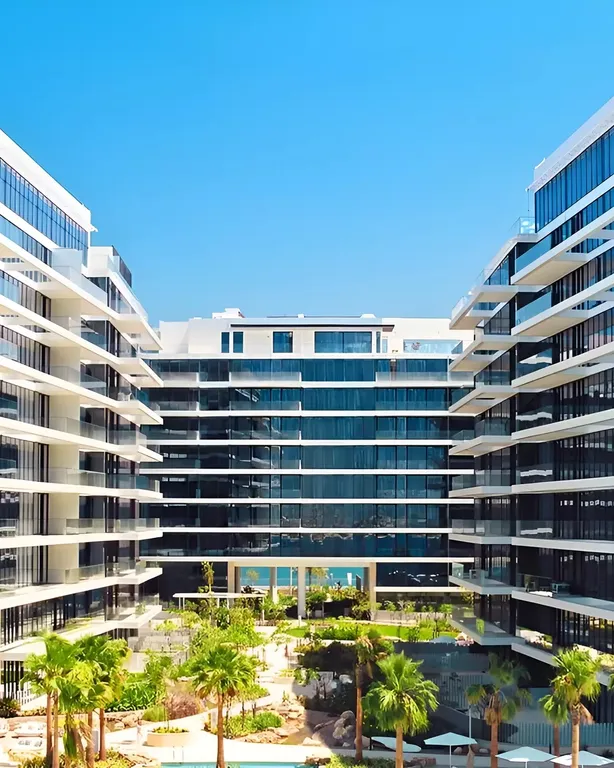 Serenia Residences North Serenia Residences North