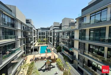1-BD Apartment Sale, 1,000 sq. ft., Building 9, City Walk, Dubai, UAE #1 1-BD Apartment Sale, 1,000 sq. ft., Building 9, City Walk, Dubai, UAE #1
