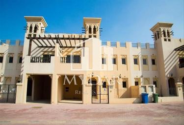 4-BD Townhouse Sale, 2,700 sq. ft. at Ellington Views 2, Al Hamra Village, Ras Al Khaimah, UAE #1 4-BD Townhouse Sale, 2,700 sq. ft. at Ellington Views 2, Al Hamra Village, Ras Al Khaimah, UAE #1
