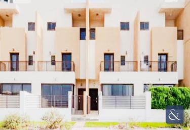 4-BD House Sale, 2,970 sq. ft., Lilac Park, Jumeirah Village Circle, Dubai, UAE #2 4-BD House Sale, 2,970 sq. ft., Lilac Park, Jumeirah Village Circle, Dubai, UAE #2