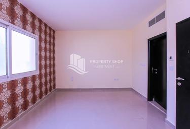 3-BD House Sale, 2,424 sq. ft., Mediterranean Style, Al Reef Villas, Al Reef, Abu Dhabi, UAE #4