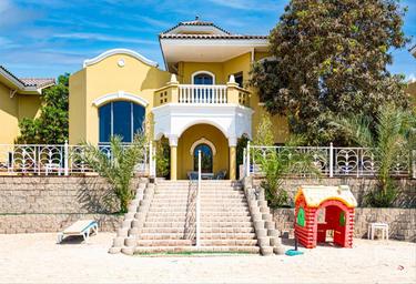 4-BD House Sale, 5,000 sq. ft., Garden Homes Frond D, Garden Homes, Palm Jumeirah, Dubai, UAE #1 4-BD House Sale, 5,000 sq. ft., Garden Homes Frond D, Garden Homes, Palm Jumeirah, Dubai, UAE #1