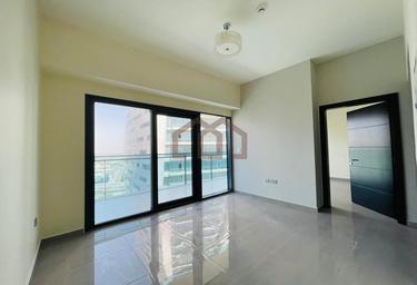 1-BD Apartment Sale, 667 sq. ft., Merano Tower, Business Bay, Dubai, UAE #1