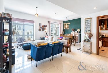 2-BD Apartment Sale, 1,000 sq. ft., Arno A, Arno, The Views, Dubai, UAE #1