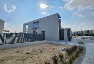 4-BD Townhouse Sale, 3,674 sq. ft. at Cherrywoods, Cherrywoods, Dubai Land, Dubai, UAE #1 4-BD Townhouse Sale, 3,674 sq. ft. at Cherrywoods, Cherrywoods, Dubai Land, Dubai, UAE #1