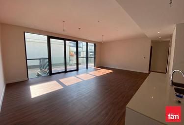 1-BD Apartment Sale, 1,000 sq. ft., Building 9, City Walk, Dubai, UAE #4