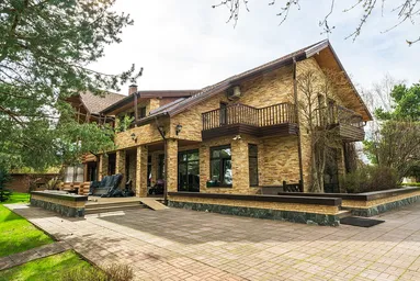 4-BD House Sale, 550 sq. m. at Новинки, Istra City District, Moscow Region, Russia #1