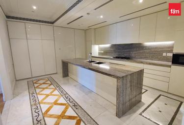 3-BD Apartment Sale, 1,000 sq. ft., Palazzo Versace, Culture Village, Dubai, UAE #3