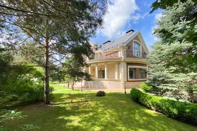 4-BD House Sale, 612 sq. m. at Бенилюкс, derevnya Chesnokovo, Istra City District, Moscow Region, Russia #2 4-BD House Sale, 612 sq. m. at Бенилюкс, derevnya Chesnokovo, Istra City District, Moscow Region, Russia #2