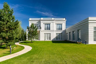 Продажа коттеджа 863 м², 5 спален в КП «Агаларов Эстэйт», деревня Захарово, городской округ Истра, Московская область, Россия #1 Продажа коттеджа 863 м², 5 спален в КП «Агаларов Эстэйт», деревня Захарово, городской округ Истра, Московская область, Россия #1