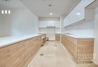 2-BD Apartment Sale, 1,000 sq. ft., Al Andalus Tower B, Al Andalus, Jumeirah Golf Estates, Dubai, UAE #1