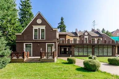 4-BD House Sale, 680 sq. m. at Жуковка Академическая, derevnya Zhukovka, Odintsovskiy City District, Moscow Region, Russia #2 4-BD House Sale, 680 sq. m. at Жуковка Академическая, derevnya Zhukovka, Odintsovskiy City District, Moscow Region, Russia #2