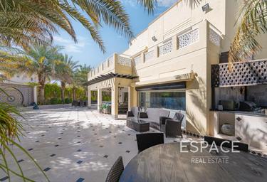 6-BD House Sale, 5,000 sq. ft., Meadows 8, Meadows, Dubai, UAE #3 6-BD House Sale, 5,000 sq. ft., Meadows 8, Meadows, Dubai, UAE #3