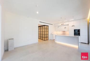 2-BD Apartment Sale, 1,000 sq. ft., South Ridge 6, South Ridge, Downtown Dubai, Dubai, UAE #2 2-BD Apartment Sale, 1,000 sq. ft., South Ridge 6, South Ridge, Downtown Dubai, Dubai, UAE #2