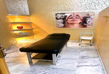 4-BD House Sale, 10,000 sq. ft., Al Sharq, Sharjah, UAE #2 4-BD House Sale, 10,000 sq. ft., Al Sharq, Sharjah, UAE #2