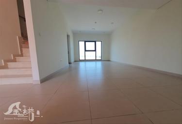 3-BD Apartment Sale, 1,000 sq. ft., Souk Al Warsan Townhouses E, Souk Al Warsan, International City, Dubai, UAE #1