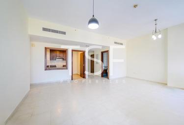 2-BD Apartment Sale, 1,000 sq. ft., Executive Tower M, Executive Towers, Business Bay, Dubai, UAE #2 2-BD Apartment Sale, 1,000 sq. ft., Executive Tower M, Executive Towers, Business Bay, Dubai, UAE #2