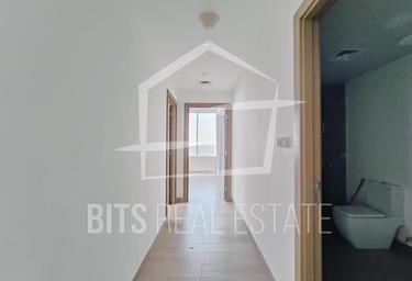 2-BD Apartment Sale, 1,000 sq. ft., BLOOM TOWERS A, Bloom Towers, Jumeirah Village Circle, Dubai, UAE #4