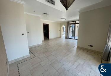 3-BD Apartment Sale, 1,000 sq. ft., Reehan 7, Reehan, Old Town, Dubai, UAE #4