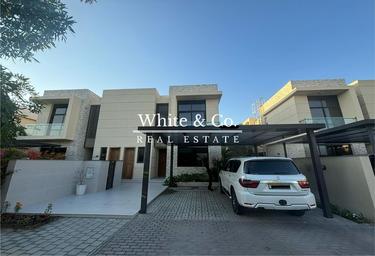 4-BD Townhouse Sale, 2,720 sq. ft., The Field, DAMAC Hills, Dubai, UAE #2 4-BD Townhouse Sale, 2,720 sq. ft., The Field, DAMAC Hills, Dubai, UAE #2