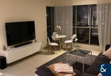1-BD Apartment Sale, 780 sq. ft., Boulevard Central Tower 2, Boulevard Central Towers, Downtown Dubai, Dubai, UAE #1 1-BD Apartment Sale, 780 sq. ft., Boulevard Central Tower 2, Boulevard Central Towers, Downtown Dubai, Dubai, UAE #1