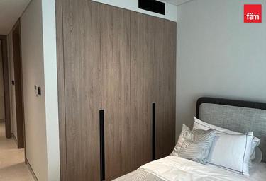 Продажа 2-комн. квартиры, 1 000 фут² в ЖК «The 100», The 100, Meydan, Dubai, UAE #3 Продажа 2-комн. квартиры, 1 000 фут² в ЖК «The 100», The 100, Meydan, Dubai, UAE #3