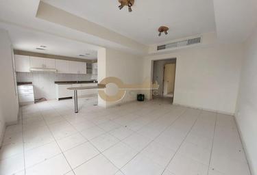 2-BD Townhouse Sale, 1,856 sq. ft., Springs 10, The Springs, Dubai, UAE #1 2-BD Townhouse Sale, 1,856 sq. ft., Springs 10, The Springs, Dubai, UAE #1