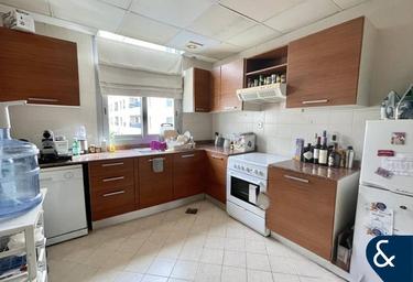 Apartment Sale, 692 sq. ft., DEC Tower 2, DEC Towers, Dubai Marina, Dubai, UAE #2 Apartment Sale, 692 sq. ft., DEC Tower 2, DEC Towers, Dubai Marina, Dubai, UAE #2