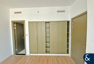 1-BD Apartment Sale, 744 sq. ft., The Lofts East, The Lofts, Downtown Dubai, Dubai, UAE #4
