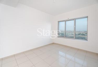 1-BD Apartment Sale, 809 sq. ft., Lake Elucio, Jumeirah Lake Towers, Dubai, UAE #4