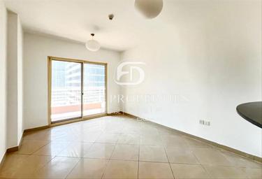 1-BD Apartment Sale, 692 sq. ft., Icon Tower 2, JLT Cluster L, Jumeirah Lake Towers, Dubai, UAE #3