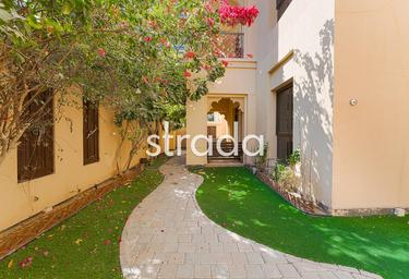 2-BD Apartment Sale, 1,000 sq. ft., Zanzebeel 1, Zanzebeel, Old Town, Dubai, UAE #1 2-BD Apartment Sale, 1,000 sq. ft., Zanzebeel 1, Zanzebeel, Old Town, Dubai, UAE #1