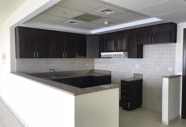 1-BD Apartment Sale, 1,000 sq. ft., Churchill Residency Tower, Churchill Towers, Business Bay, Dubai, UAE #2