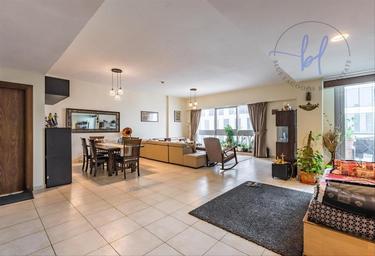 2-BD Apartment Sale, 1,000 sq. ft., West Heights 1, Business Bay, Dubai, UAE #1 2-BD Apartment Sale, 1,000 sq. ft., West Heights 1, Business Bay, Dubai, UAE #1