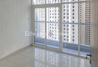 2-BD Apartment Sale, 1,000 sq. ft., Continental Tower, Dubai Marina, Dubai, UAE #3