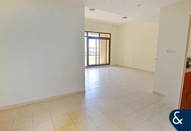 3-BD Apartment Sale, 1,000 sq. ft., Al Ghaf 3, Al Ghaf, Greens, Dubai, UAE #3