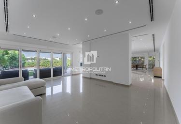 6-BD House Sale, 6,237 sq. ft., Meadows 7, Meadows, Dubai, UAE #3 6-BD House Sale, 6,237 sq. ft., Meadows 7, Meadows, Dubai, UAE #3