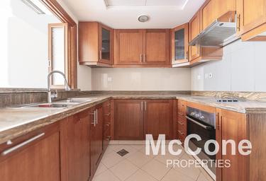 1-BD Apartment Sale, 863 sq. ft., Golf Tower 3, Golf Towers, The Views, Dubai, UAE #3 1-BD Apartment Sale, 863 sq. ft., Golf Tower 3, Golf Towers, The Views, Dubai, UAE #3