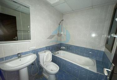 2-BD Apartment Sale, 1,000 sq. ft., Al Hambra Towers, Emirates City, Ajman, UAE #4
