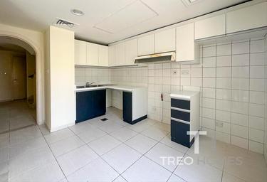 2-BD Townhouse Sale, 1,686 sq. ft., Springs 3, The Springs, Dubai, UAE #3 2-BD Townhouse Sale, 1,686 sq. ft., Springs 3, The Springs, Dubai, UAE #3