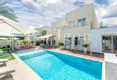 5-BD House Sale, 3,805 sq. ft., Meadows 2, Meadows, Dubai, UAE #1 5-BD House Sale, 3,805 sq. ft., Meadows 2, Meadows, Dubai, UAE #1