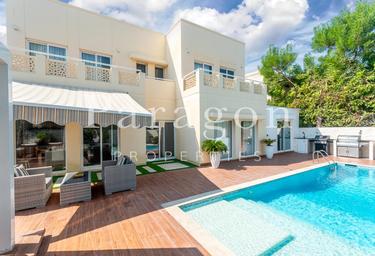 5-BD House Sale, 3,805 sq. ft., Meadows 2, Meadows, Dubai, UAE #4