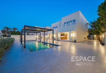 5-BD House Sale, 3,800 sq. ft., Meadows 1, Meadows, Dubai, UAE #3 5-BD House Sale, 3,800 sq. ft., Meadows 1, Meadows, Dubai, UAE #3