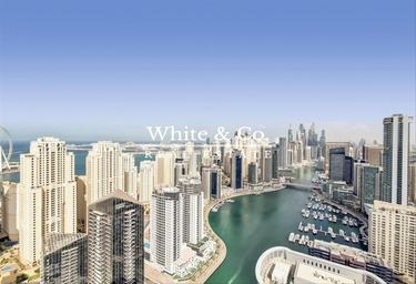 4-BD Apartment Sale, 1,000 sq. ft., Stella Maris, Dubai Marina, Dubai, UAE #1