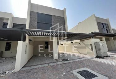 3-BD House Sale, 1,881 sq. ft., Aurum Villas, Aster, Damac Hills 2, Dubai, UAE #1 3-BD House Sale, 1,881 sq. ft., Aurum Villas, Aster, Damac Hills 2, Dubai, UAE #1