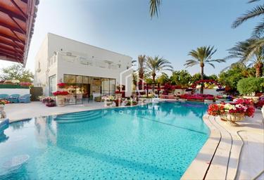 4-BD House Sale, 11,800 sq. ft., Meadows 9, Meadows, Dubai, UAE #2 4-BD House Sale, 11,800 sq. ft., Meadows 9, Meadows, Dubai, UAE #2