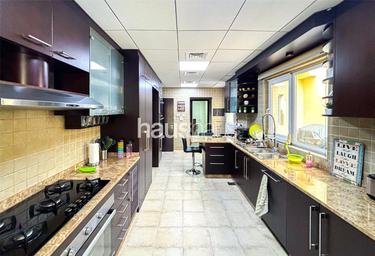 3-BD Townhouse Sale, 4,306 sq. ft., Townhouses, Green Community Motor City, Motor City, Dubai, UAE #4