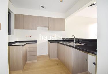 3-BD Townhouse Sale, 1,762 sq. ft., Phoenix, DAMAC Hills, Dubai, UAE #4