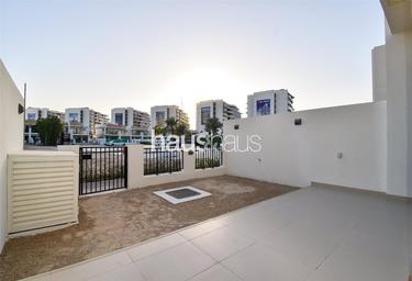 3-BD Townhouse Sale, 1,762 sq. ft., Phoenix, DAMAC Hills, Dubai, UAE #2 3-BD Townhouse Sale, 1,762 sq. ft., Phoenix, DAMAC Hills, Dubai, UAE #2